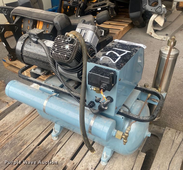 image for item MM9672 Air Techniques AirStar 21  air compressor