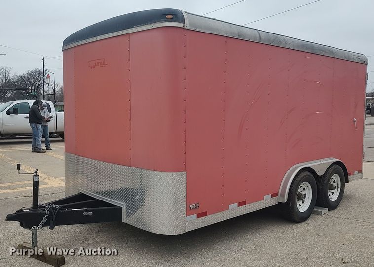 image for item MM9924 2005 Doolittle  enclosed cargo trailer