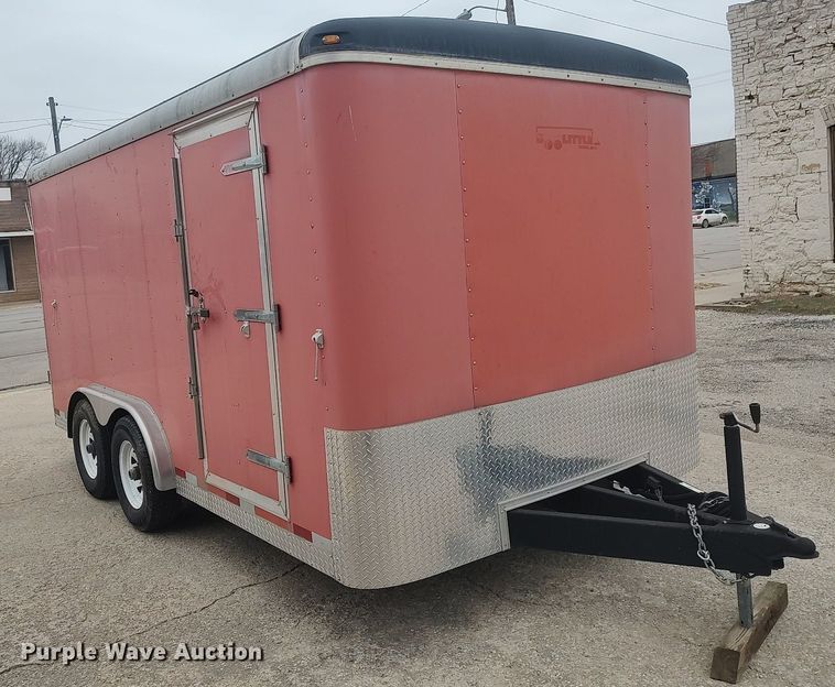image for item MM9924 2005 Doolittle  enclosed cargo trailer