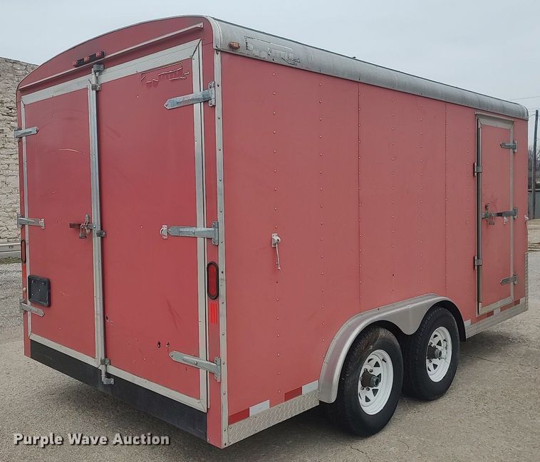 image for item MM9924 2005 Doolittle  enclosed cargo trailer