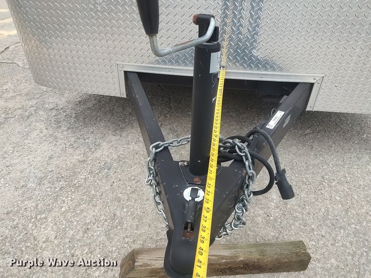 image for item MM9924 2005 Doolittle  enclosed cargo trailer