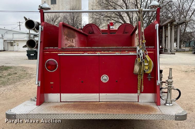 image for item MP9242 1967 Ford F750  pumper fire truck