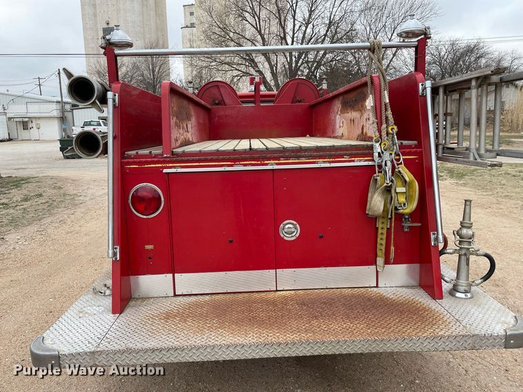 image for item MP9242 1967 Ford F750  pumper fire truck