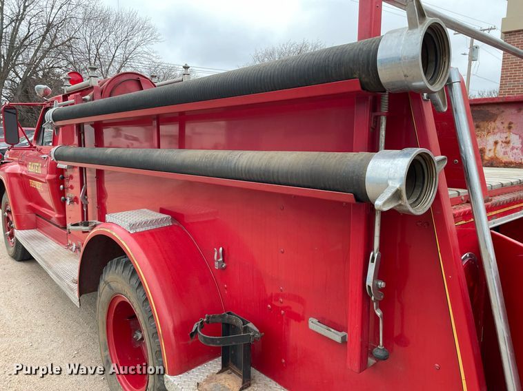 image for item MP9242 1967 Ford F750  pumper fire truck