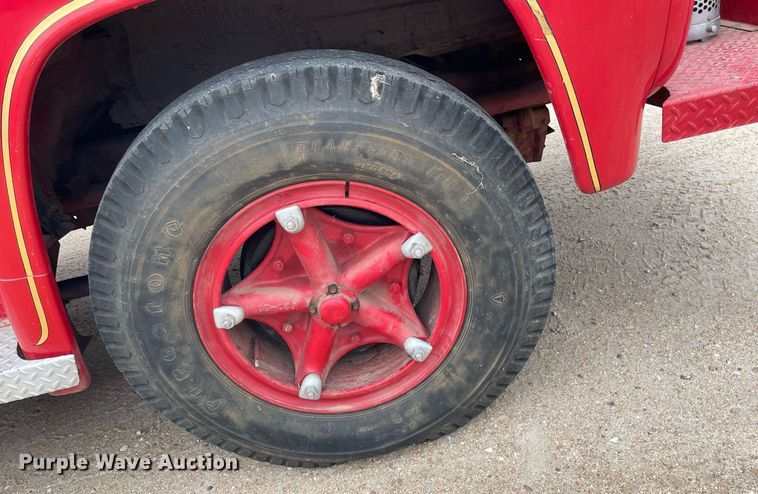 image for item MP9242 1967 Ford F750  pumper fire truck