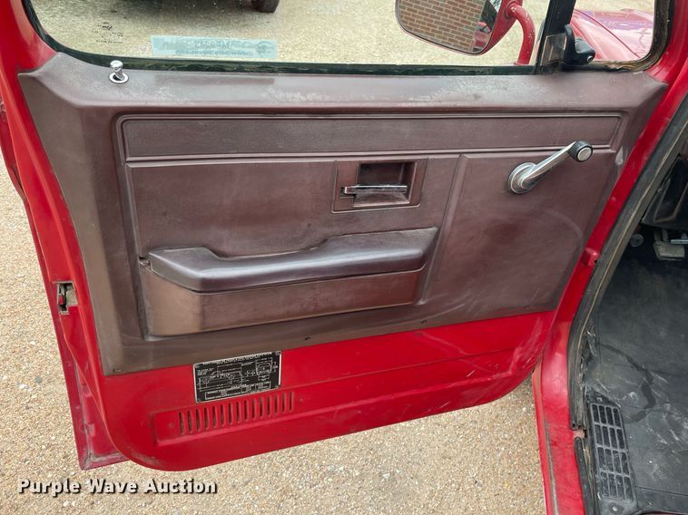 image for item MP9243 1984 Chevrolet Custom Deluxe 30  pickup truck