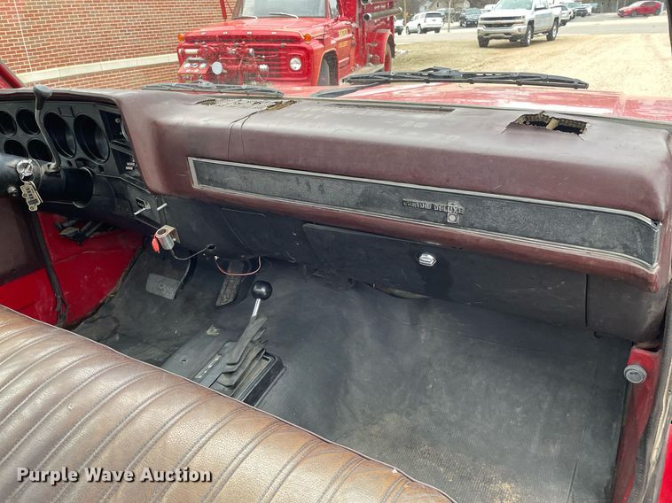 image for item MP9243 1984 Chevrolet Custom Deluxe 30  pickup truck