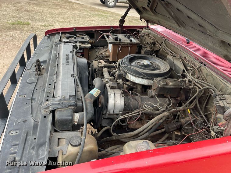 image for item MP9243 1984 Chevrolet Custom Deluxe 30  pickup truck