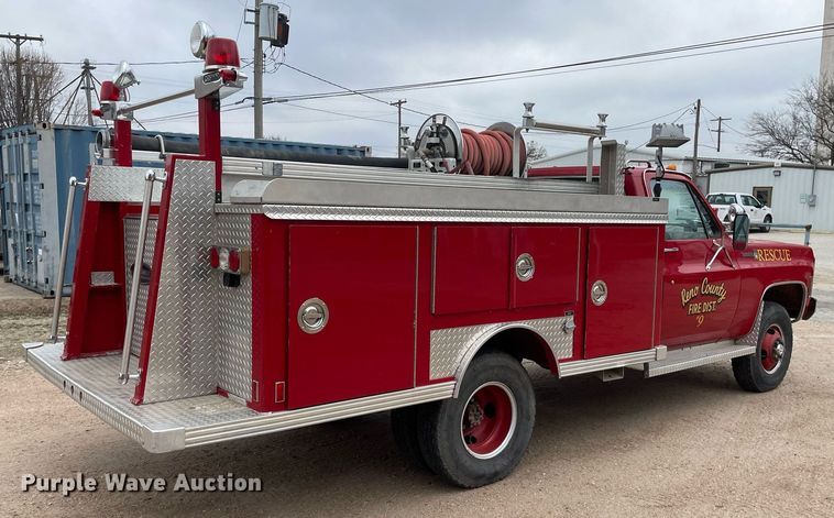 image for item MP9244 1979 Chevrolet Scottsdale 30  brush fire truck