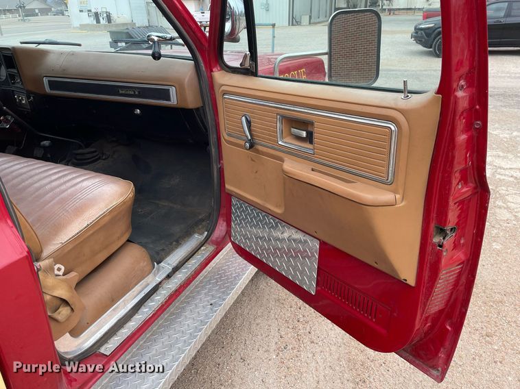 image for item MP9244 1979 Chevrolet Scottsdale 30  brush fire truck