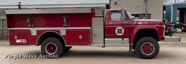 image for item MP9245 1979 Ford F700  pumper fire truck
