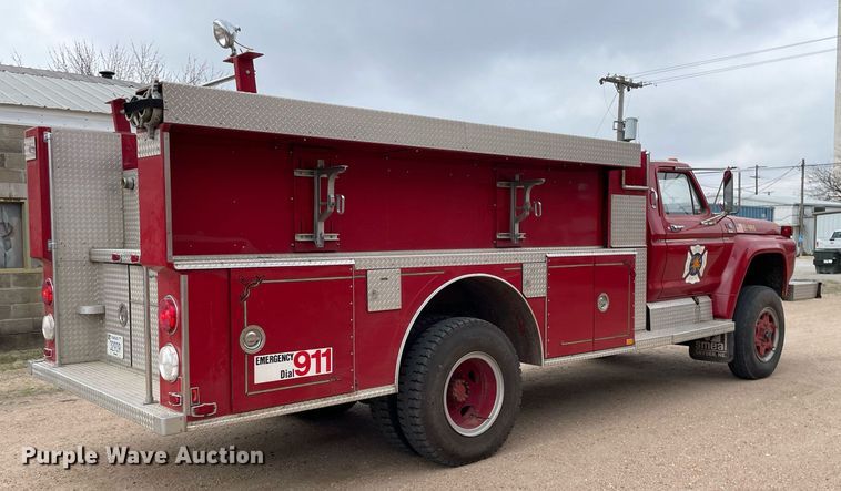 image for item MP9245 1979 Ford F700  pumper fire truck
