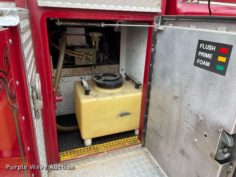 image for item MP9245 1979 Ford F700  pumper fire truck