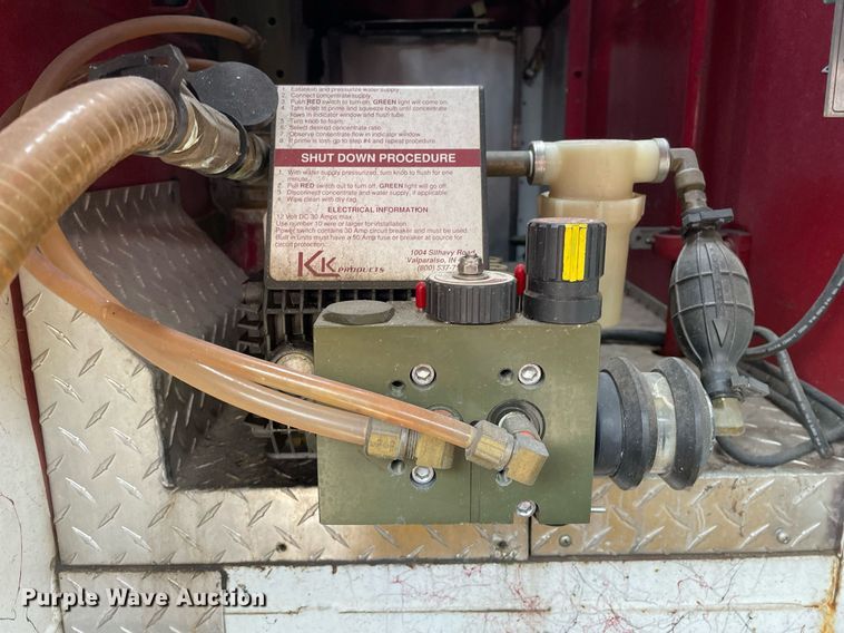 image for item MP9245 1979 Ford F700  pumper fire truck