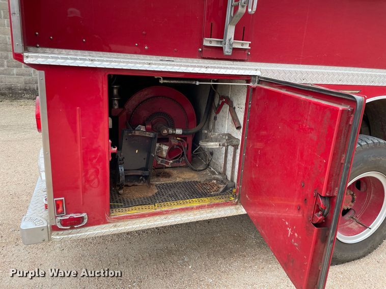 image for item MP9245 1979 Ford F700  pumper fire truck