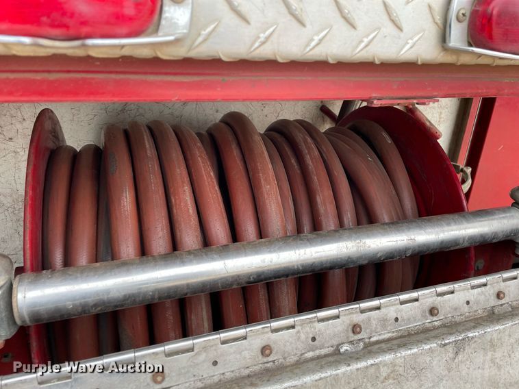 image for item MP9245 1979 Ford F700  pumper fire truck