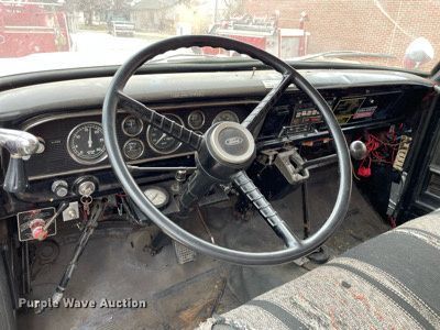 image for item MP9245 1979 Ford F700  pumper fire truck