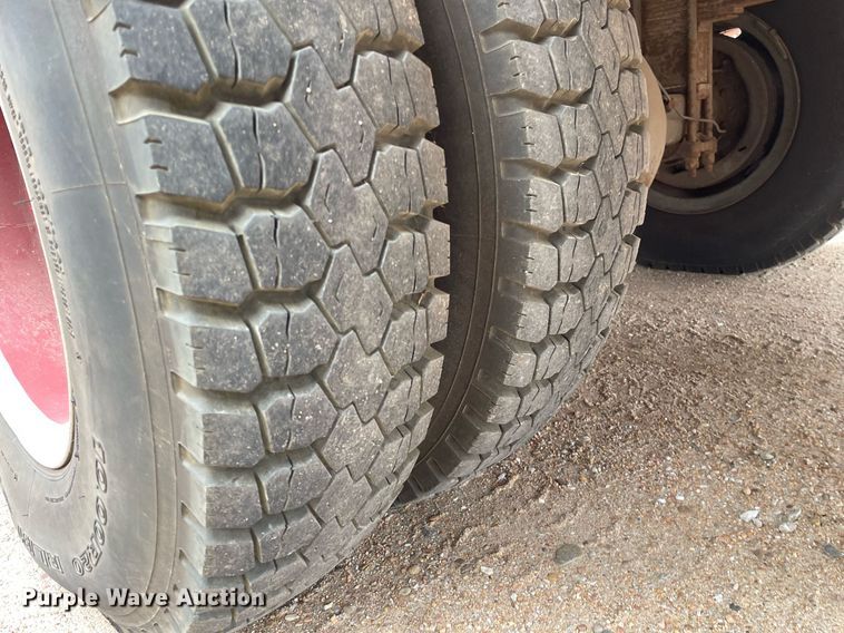 image for item MP9245 1979 Ford F700  pumper fire truck