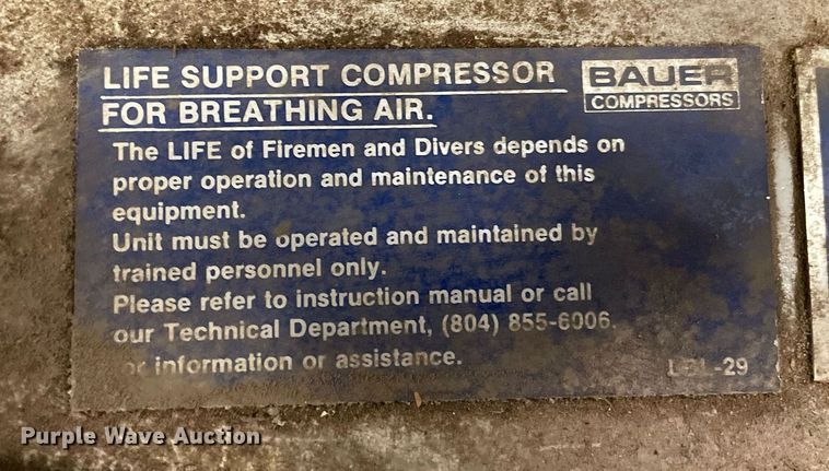 image for item MP9246 1989 Bauer U-E1  air compressor