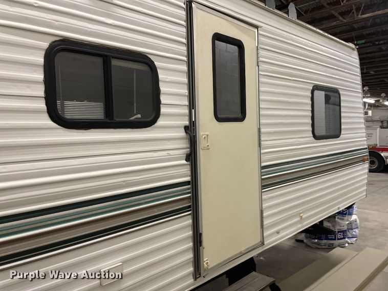 image for item MP9247 2001 Forest River Rockwood Freedom  camper