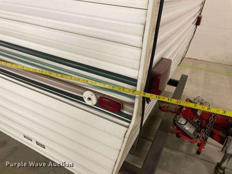 image for item MP9247 2001 Forest River Rockwood Freedom  camper