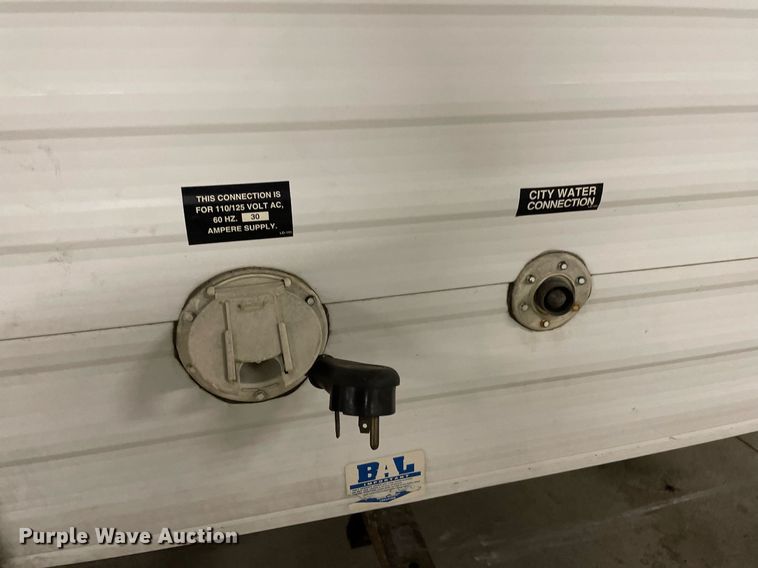 image for item MP9247 2001 Forest River Rockwood Freedom  camper