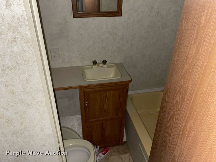 image for item MP9247 2001 Forest River Rockwood Freedom  camper