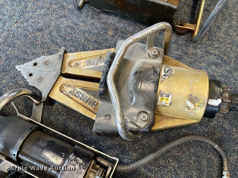image for item MP9249 Hurst Jaws of Life  rescue equipment