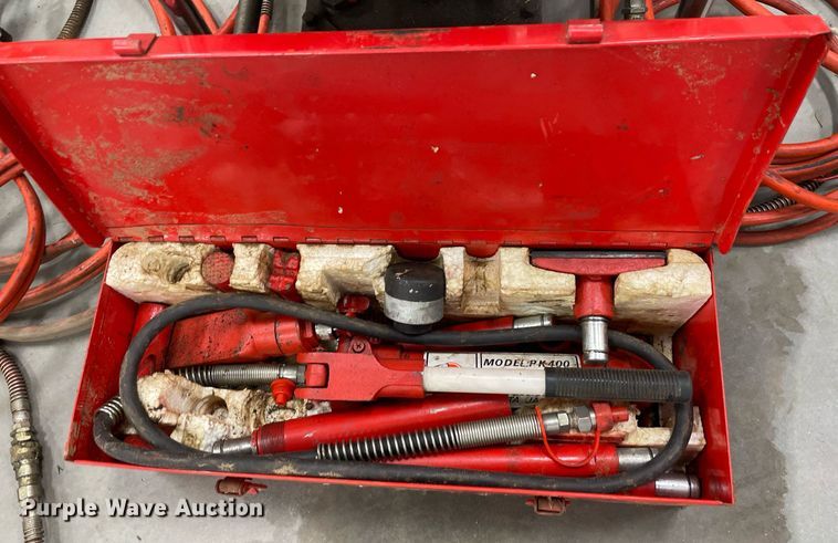 image for item MP9255 Hurst  Jaws of Life rescue tool