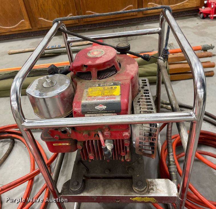 image for item MP9255 Hurst  Jaws of Life rescue tool