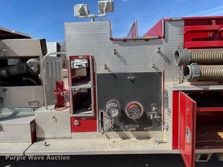 image for item MP9258 1980 Pierce V1324M  pumper fire truck