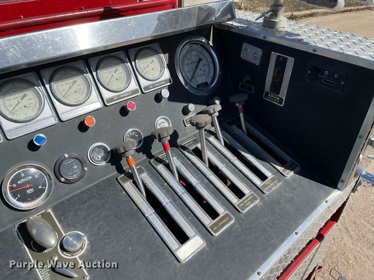 image for item MP9258 1980 Pierce V1324M  pumper fire truck