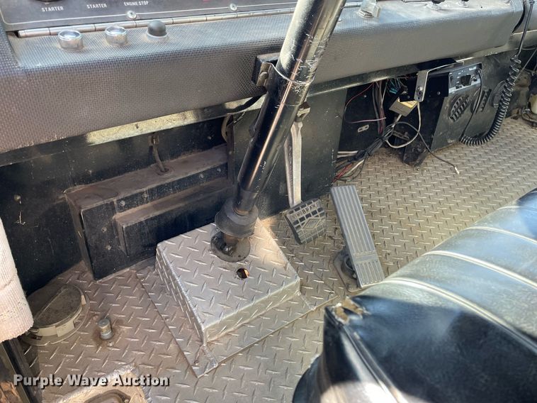 image for item MP9258 1980 Pierce V1324M  pumper fire truck