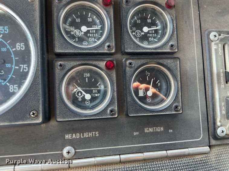 image for item MP9258 1980 Pierce V1324M  pumper fire truck