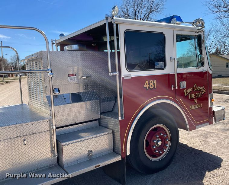 image for item MP9259 1986 Pierce E3172  fire truck