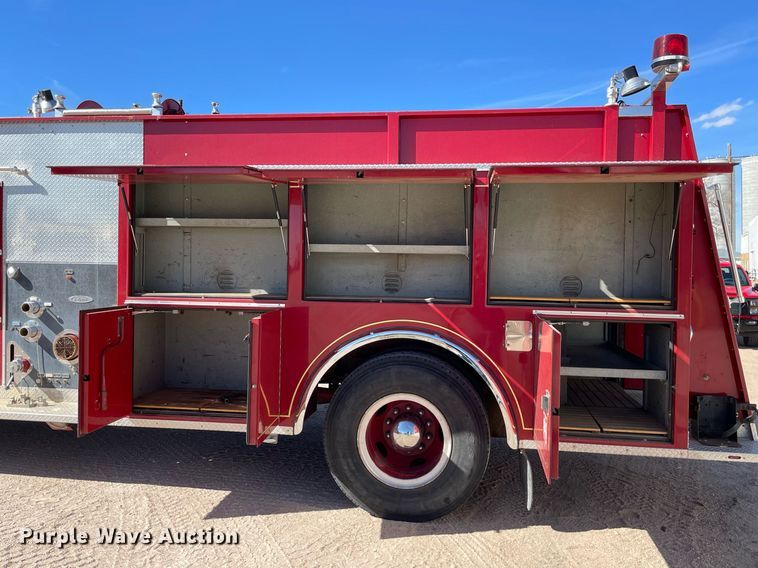 image for item MP9259 1986 Pierce E3172  fire truck