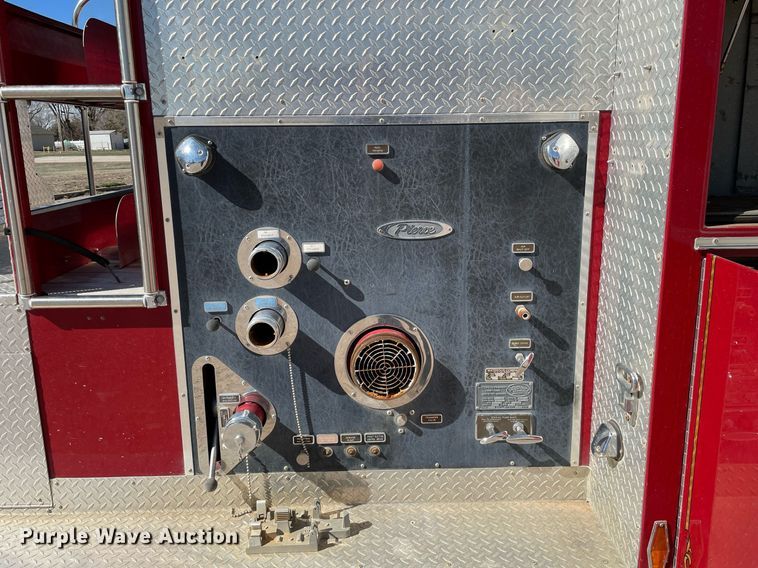 image for item MP9259 1986 Pierce E3172  fire truck