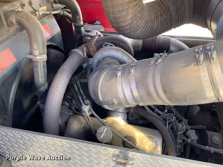 image for item MP9259 1986 Pierce E3172  fire truck