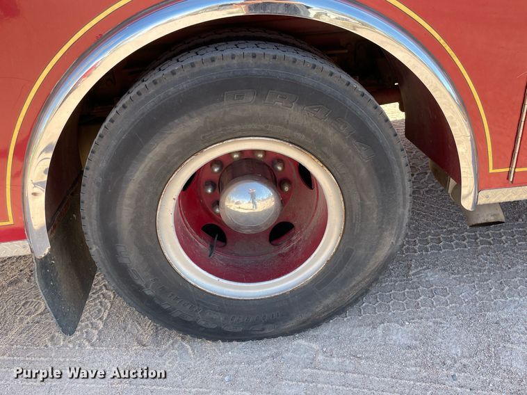 image for item MP9259 1986 Pierce E3172  fire truck