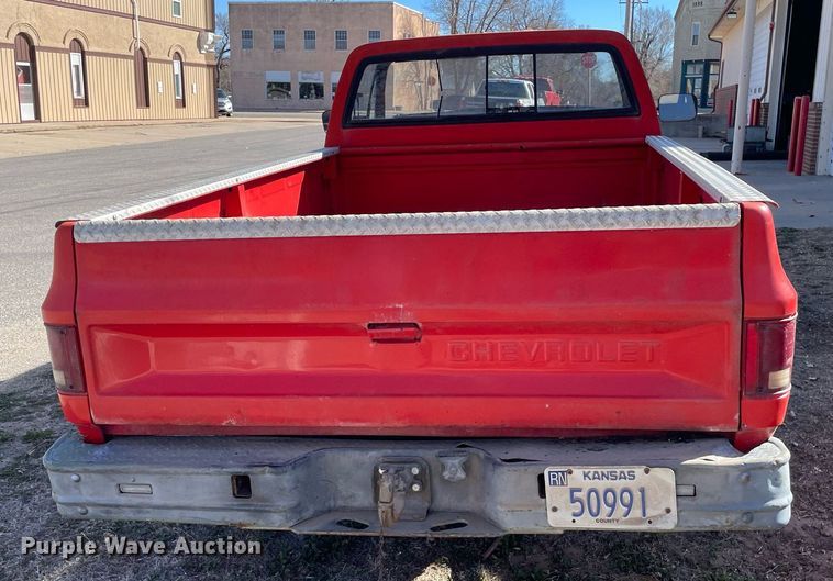 image for item MP9260 1984 Chevrolet D30  pickup truck