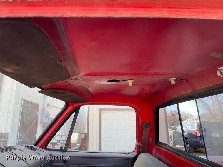 image for item MP9260 1984 Chevrolet D30  pickup truck