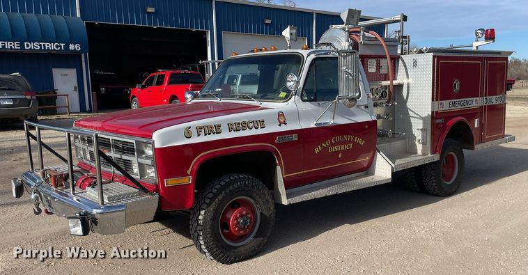 image for item MP9264 1983 Chevrolet K3500  pumper fire truck