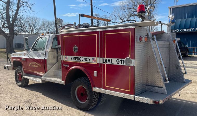 image for item MP9264 1983 Chevrolet K3500  pumper fire truck