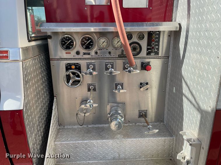 image for item MP9264 1983 Chevrolet K3500  pumper fire truck