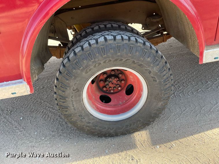 image for item MP9264 1983 Chevrolet K3500  pumper fire truck