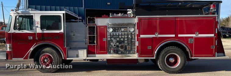 image for item MP9265 1985 Pierce E2490  pumper fire truck