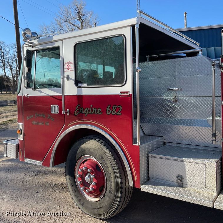image for item MP9265 1985 Pierce E2490  pumper fire truck
