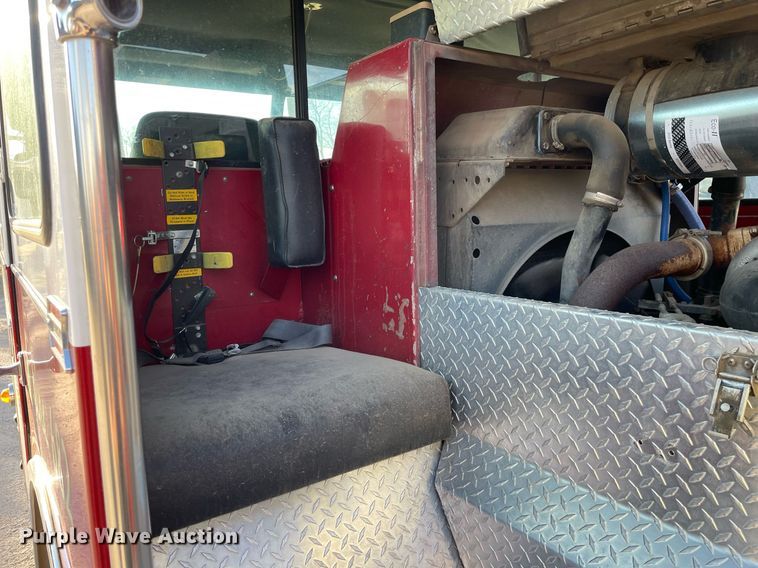 image for item MP9265 1985 Pierce E2490  pumper fire truck