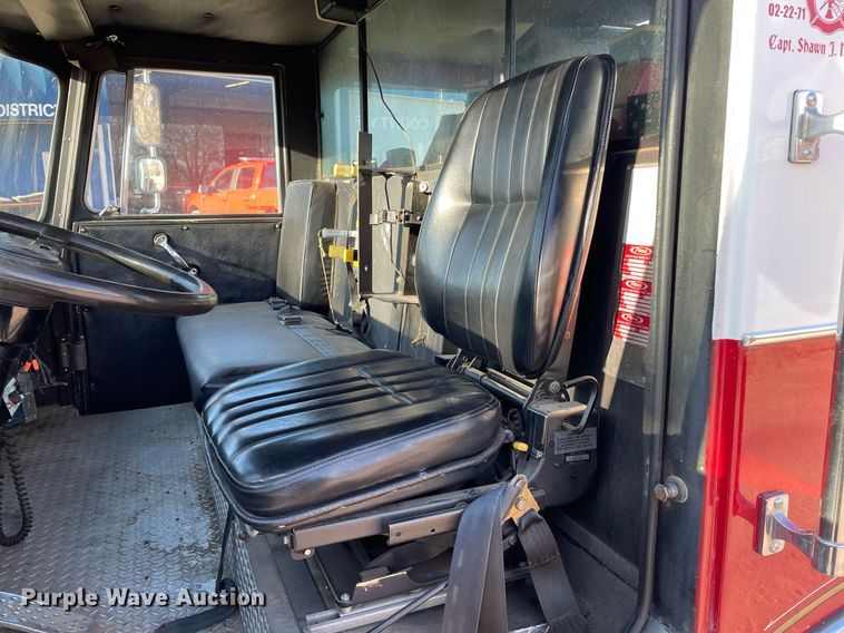 image for item MP9265 1985 Pierce E2490  pumper fire truck