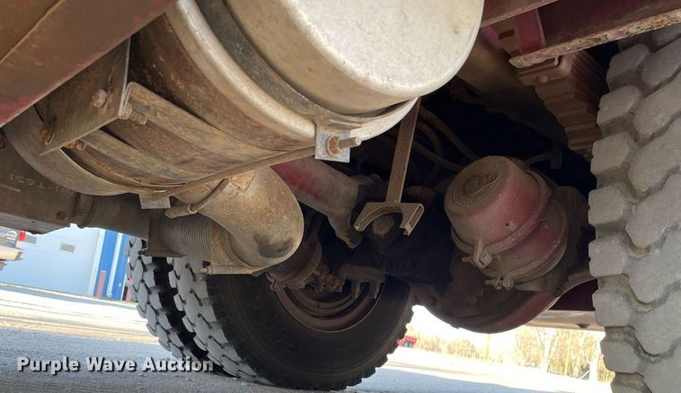 image for item MP9265 1985 Pierce E2490  pumper fire truck